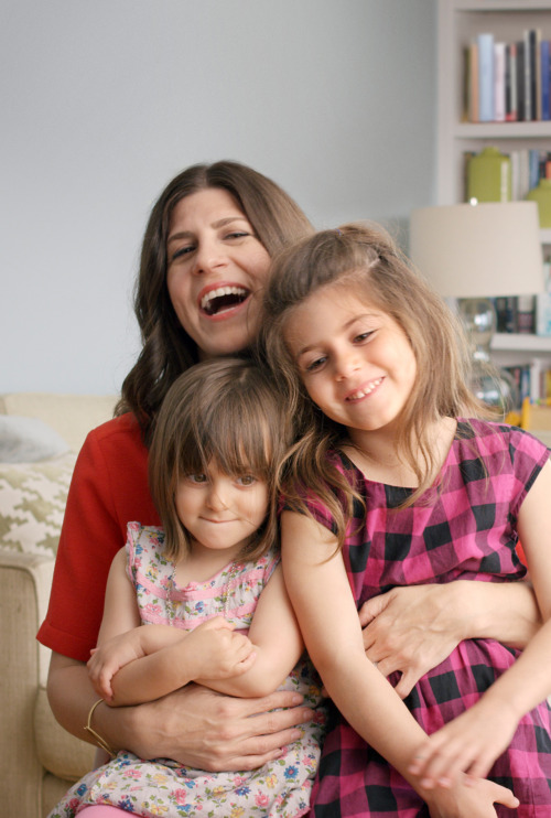 aetna:   Ilana Wiles of the blog Mommy Shorts makes sure to disconnect from her devices to enjoy moments with her daughters. Watch her story: http://aet.na/29RNzzr #takeamoment  For some reason those kids doesn’t look so happy their eyes tell the