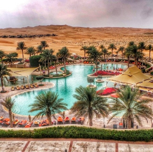 hatoonbintabdulmajeedpoetry:  قصر السراب / أبو ظبي / الإمارات  Qasr Al-Sarab/Abu Dhabi/UAE