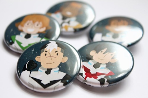 erinwitzel:  ENTER FOR A CHANCE TO WIN SET OF VOLTRON PINS! In celebration of new items in my store,