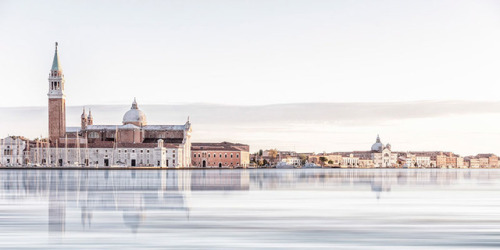 bobbycaputo: Serenita Veneziana: Photos by Laurent Dequick