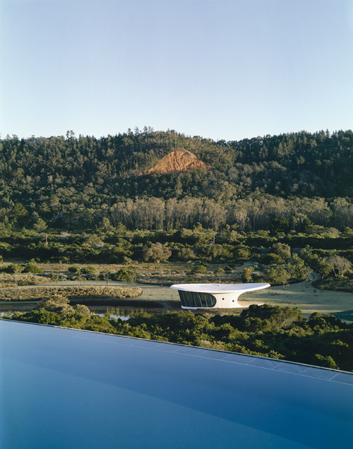 bothsidesguys: HOUSE- PLETTENBERG BAY, SOUTHAFRICA by LESLEY CARSTENS & SILVIO RECH admagazine.f