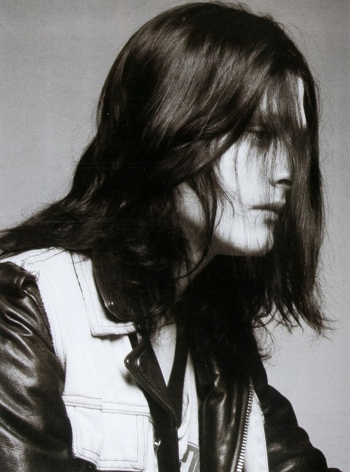 kradhe:  Hedi Slimane