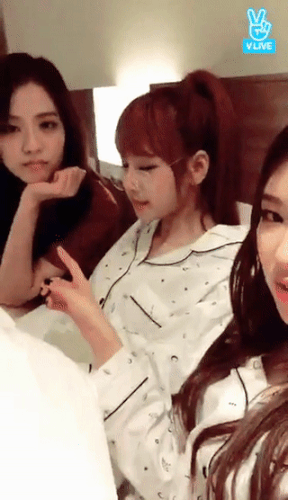 gay-shit-girlgroups-do: The kids “playing”