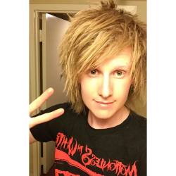 bryanstars:  I love you guys &lt;3  MIW ❤