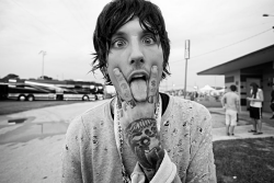 thyartsmurder:  Oli Sykes by Evan Dell PhotographyVans Warped Tour 2013Facebook | Twitter | Tumblr Blog