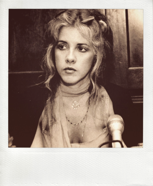 crystallineknowledge:Stevie at a Fleetwood Mac press conference in 1978