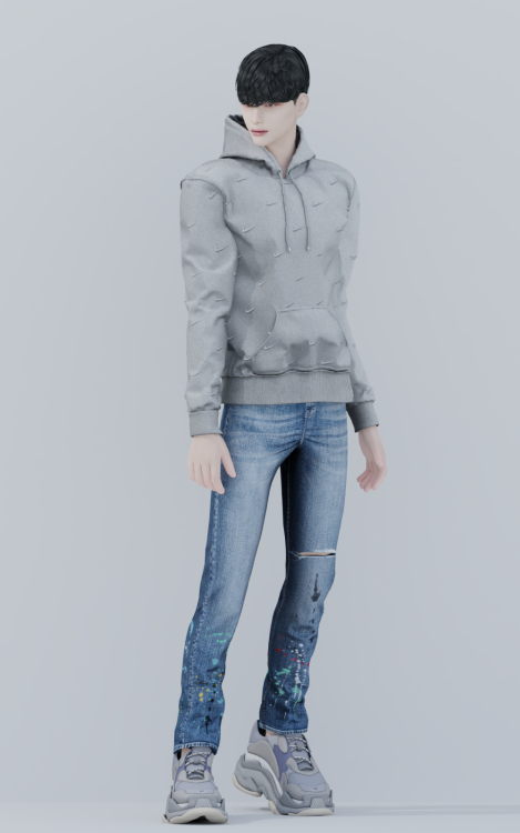 Comfortable hoodie That outfit was made when I was a beginner, so it can be a little messy… D