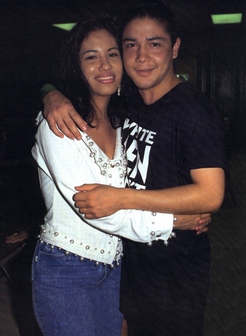 esa-mujerista:  Cutest couple award goes to Selena and Chris Perez