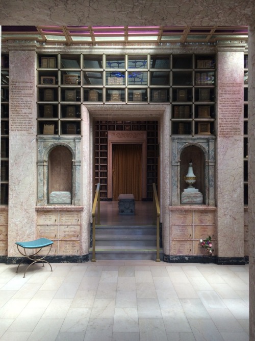Mausoleums are romantic, right? Right.