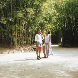 ackimesnow:  Lizzy & Darlene in Brazil