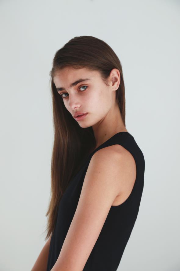 thefashionbubble:  Taylor Hill @ IMG Models. 