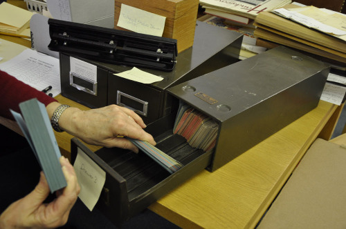 As The Textile Museum prepares to move the Arthur D. Jenkins Library of Textile Arts, volunteers (fr