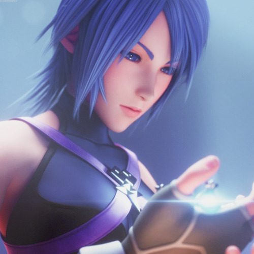 kainhurst: “Somewhere out there, there’s this tree with star-shaped fruit, and the fruit represents an unbreakable connection. As long as you and your friends carry Good Luck charms shaped like it, nothing can ever drive you apart.”
