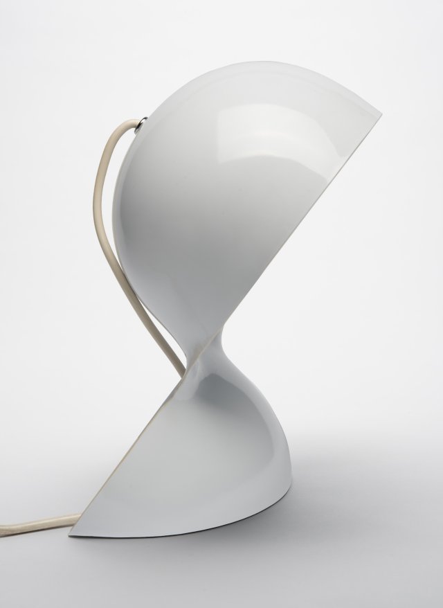 Vico Magistretti, Dalù Table Lamp, 1969; Re-edition 2005. Made by Artemide Italy. Via philamuseum