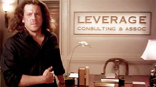 what-isright:  eliot hair per episode: the first david job 