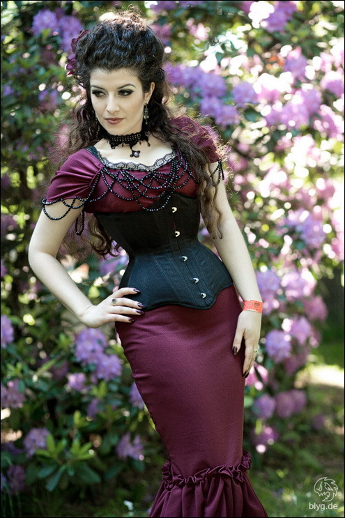 corset-fetish:  CorsetsCorsets on Twitter