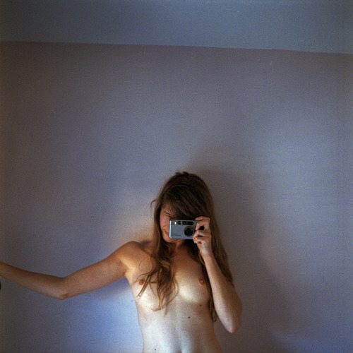 bornbythesea: amandajas: untitled on Flickr. Via Flickr: funny-shooting-face photo of me by Matt Fry