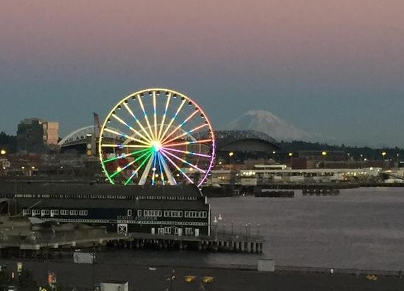 gdr1:  poeteyes:  Around the United States Tonight June 26 2015  Creme d’ la’