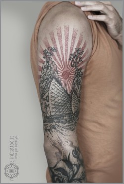 mindaugas-bumblys:  Tattoo and design by