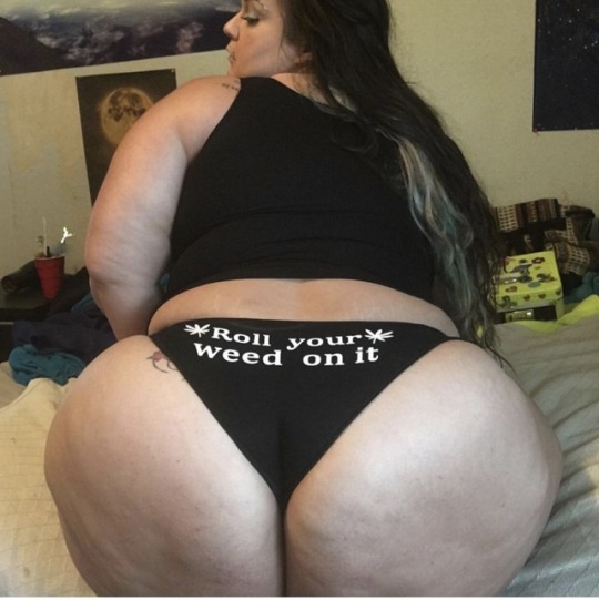 Porn photo bbworship:  Voluptuous Cooper 