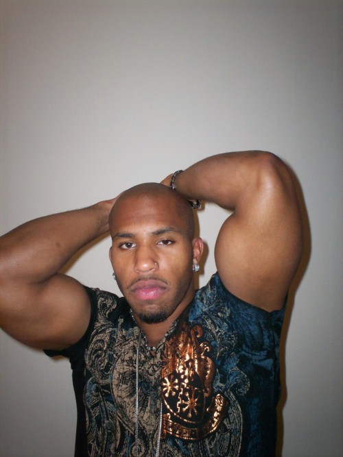 XXX goaltobeswole:  man4mancoitus:tastyblkman: photo