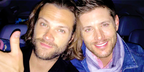 deanswincheter:  When Jared and I met, we kind of instantly became friends. He’s five years younger than me, so it was cool. I knew what it felt like to be an older brother and he knew what it felt like to be a younger brother – we just kind of fell