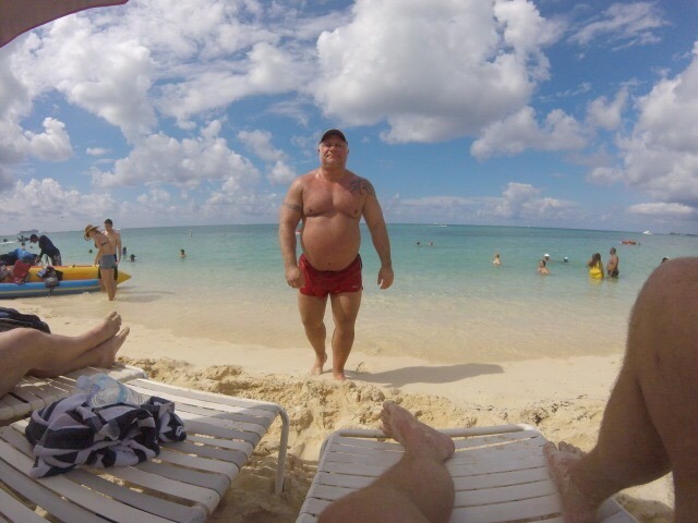 keepembloated:  Great ballgut!