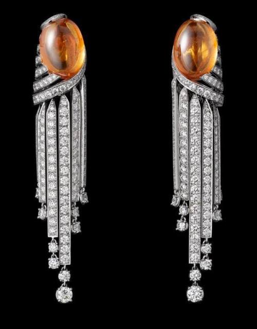 thegryphonsnest: Garnet &amp; Diamond Earrings by Cartier! Jewelry for a Dwarf