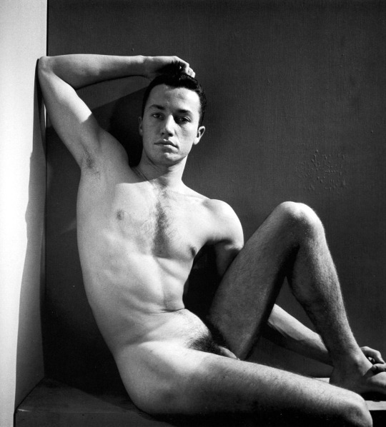 notottoman:  Arthur Maturo, Jr. [Photos by George Platt Lynes] New York, 1951 