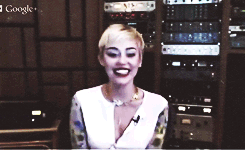 keep-the-faith-babe:  awhh 