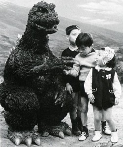 antiquity-accounts:  Godzilla getting a little cheeky on and off set. Film stars these days… 