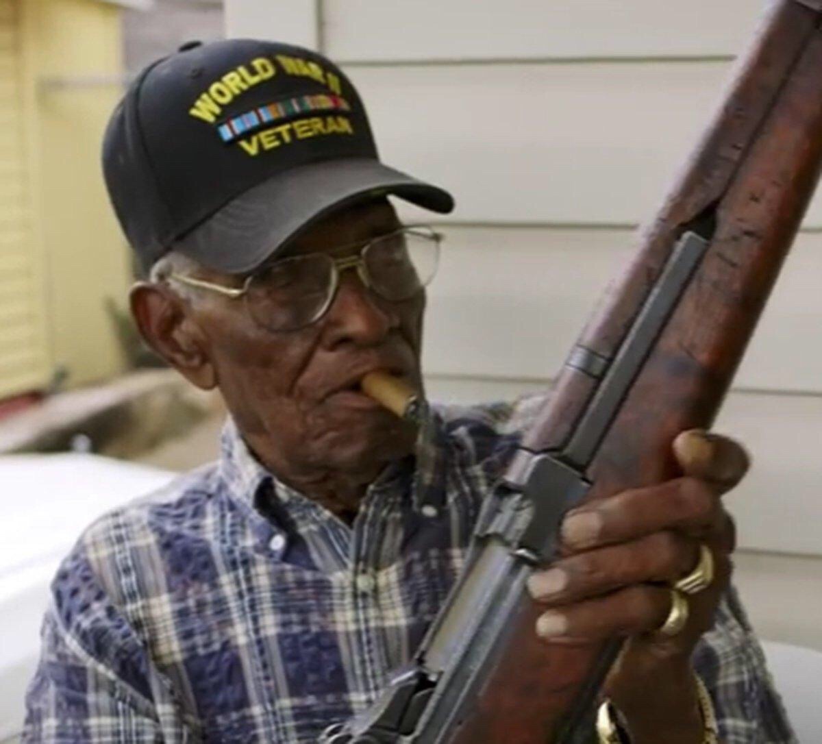 Nation's oldest living veteran Richard Overton dies in Austin at age 112