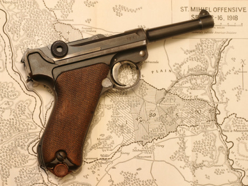 gun-gallery:Luger P08 - 9x19mm Parabellum