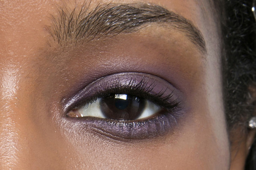 beauty-student:Block colour on the eye and no mascara. Something extremely elegant about that. Thoug