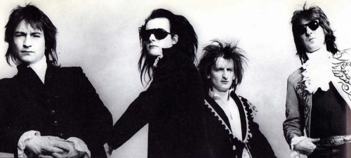 gothiccharmschool:guerrilla0perator:The Damned, 1986.And you just know the rest of the band were lik