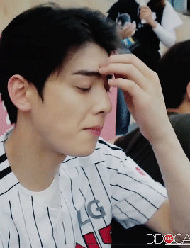 asterocky:  baseballplayer!eunwoo