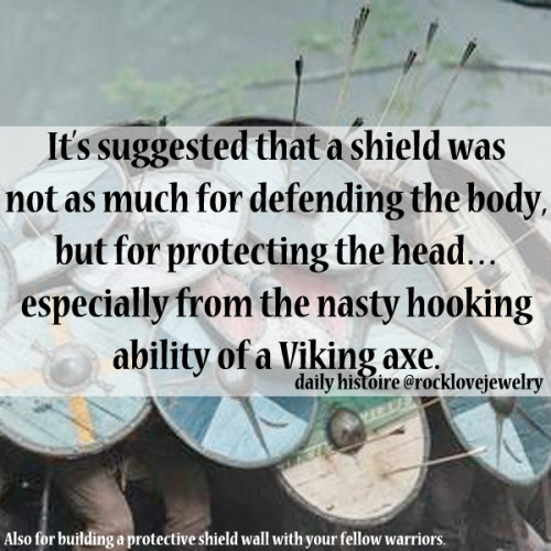 the-blacksmithing-boy: rocklovejewelry: Viking Battle Technique - Part I Medieval texts describe Vik