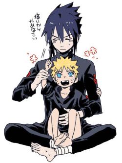 Kuranvlad:  Sasuke: -Cargando A Naruto- “Ten Auto Control Sasuke, Solo Es Un Niño,