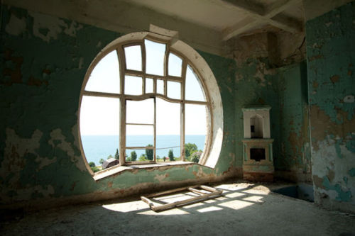 biolumo:  From Gagra, an abandoned resort town on the Black Sea (first photo by Temptator)