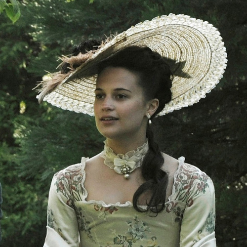 This lovely choker was first worn by Keira Knightley as Georgiana the Duchess of Devonshire in the 2