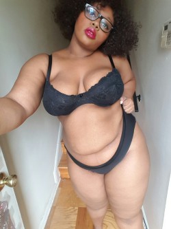 daddybearthings:  afatblackfairy:  Fat Christmas