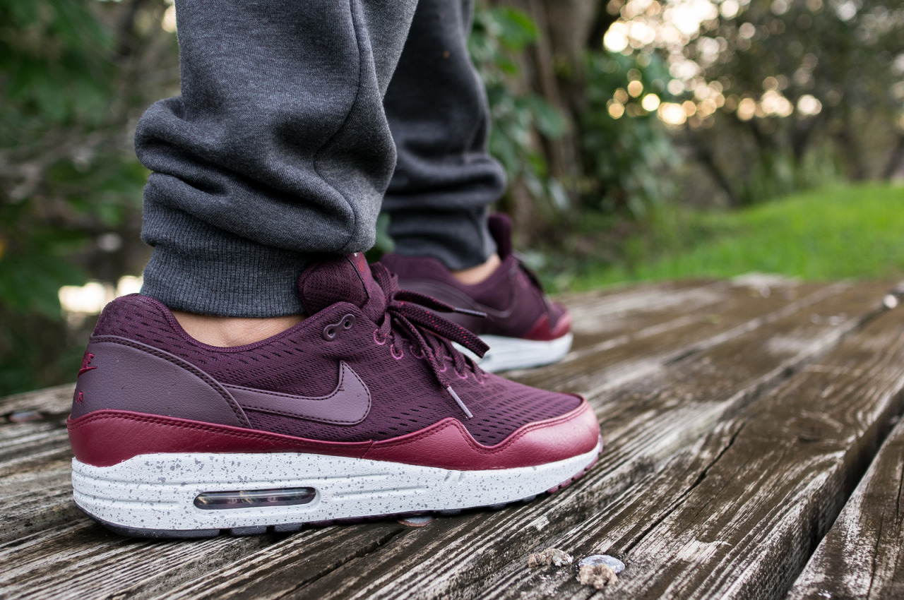 air max 1 em