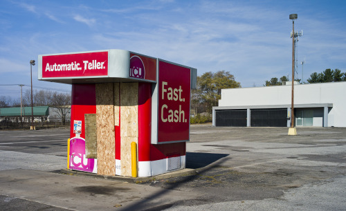 FAST CASH. Mishawaka, Indiana,