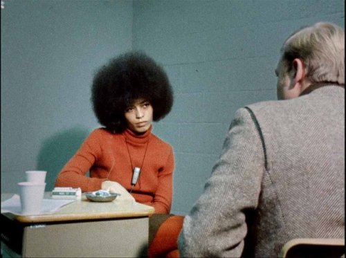 funkpunkandroll84: Angela Davis, being interviewed at Marin County Jail, in California, in 1972 from