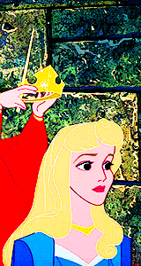 angrymysticarchive-blog:  make me choose: anonymous asked aurora or cinderella?