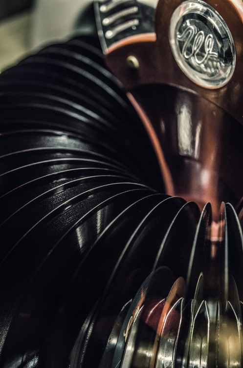 Wurlitzer by Jean Claude Castor