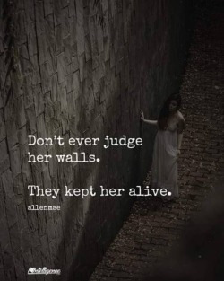 anicklebittome:🥰 He never judged Her walls 🥰