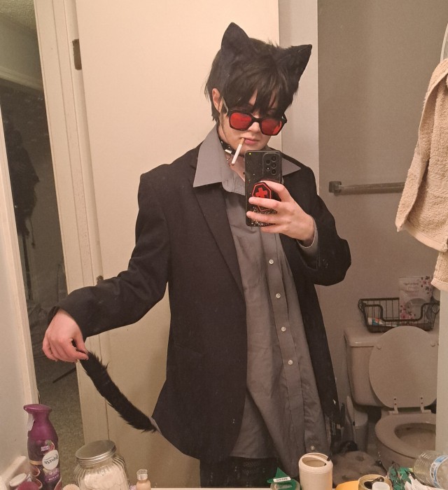 Uhhh errr catboy Wolfwood anyone???