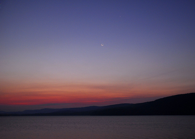 purvert:  Waning Morning Moon &amp; Venus, Otsego Lake, Cooperstown, NY by tjohn611