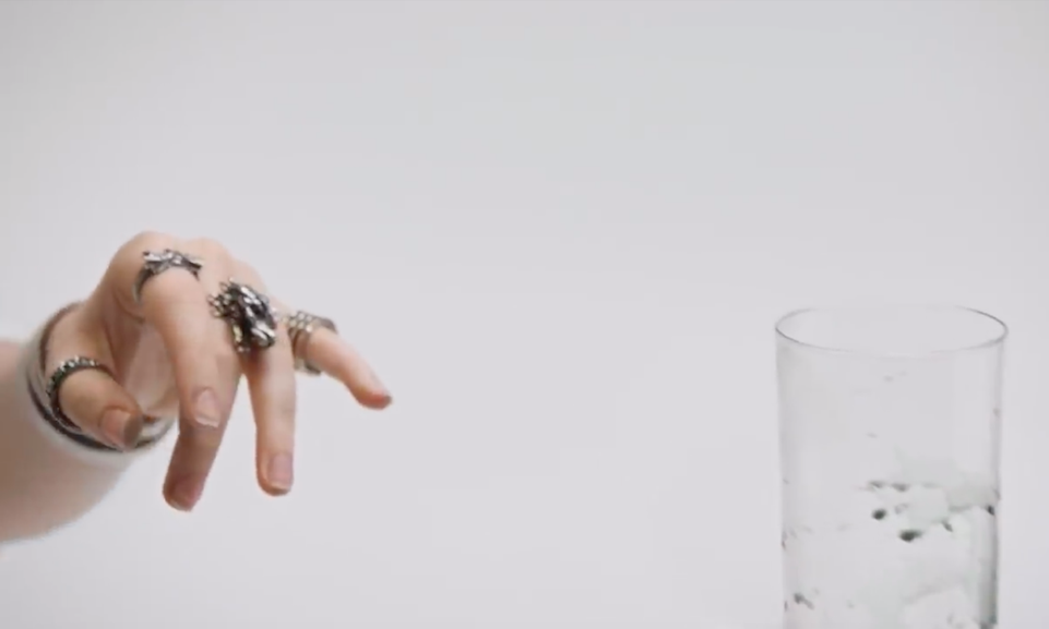cinematapestry:  ‘When the Party’s Over’ by Billie Eilish (2018) dir. Carlos